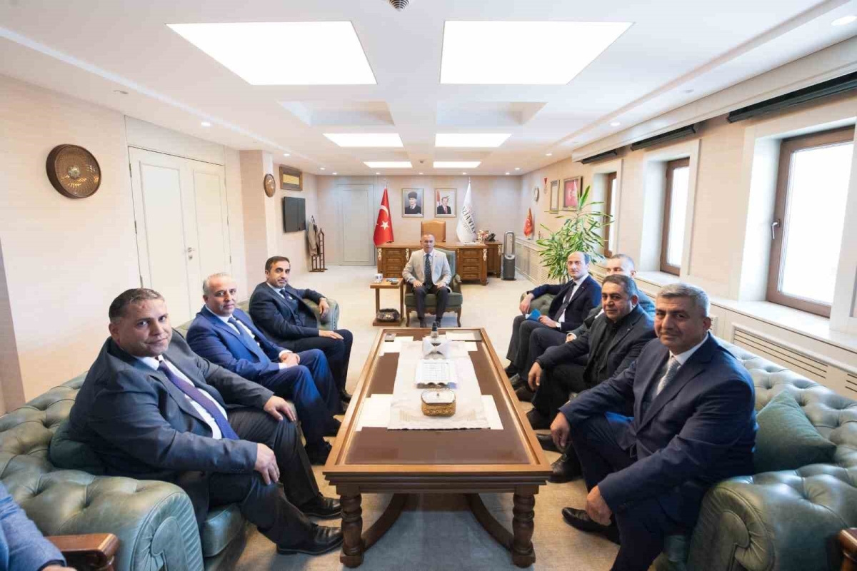 Kuru meyve ihracatçıları yaşadıkları sıkıntılar için ortak mutabakat arıyor
